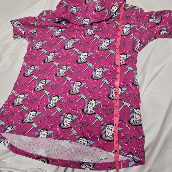 SVAHA Ruth Bader Ginsburg pink retro cowl neck top L - Picture 8 of 8